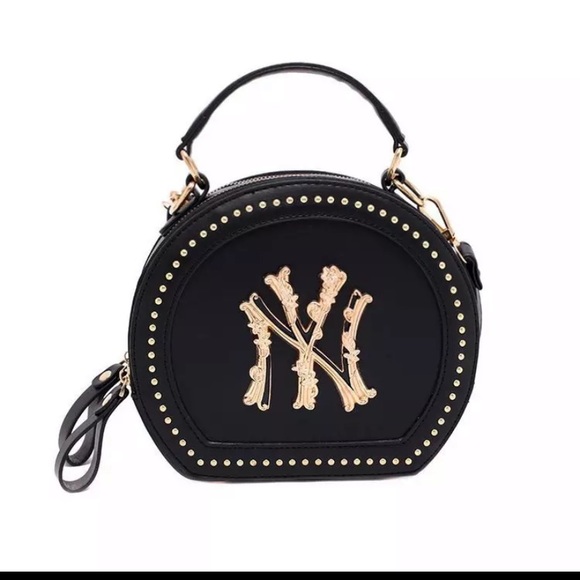 Honey Crossbody Handbag - Picture 2 of 9